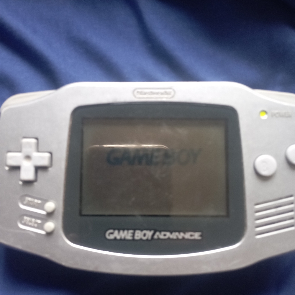 Gameboy advance silver Model number AGB-001